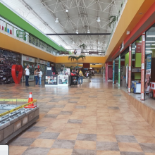 Centro Comercial Metroplaza Mundo Maya